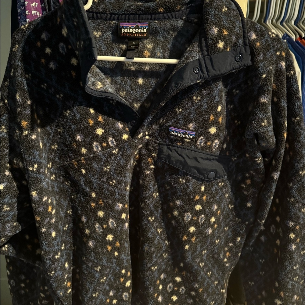 Patagonia Synchilla sweatshirt - starry night design
